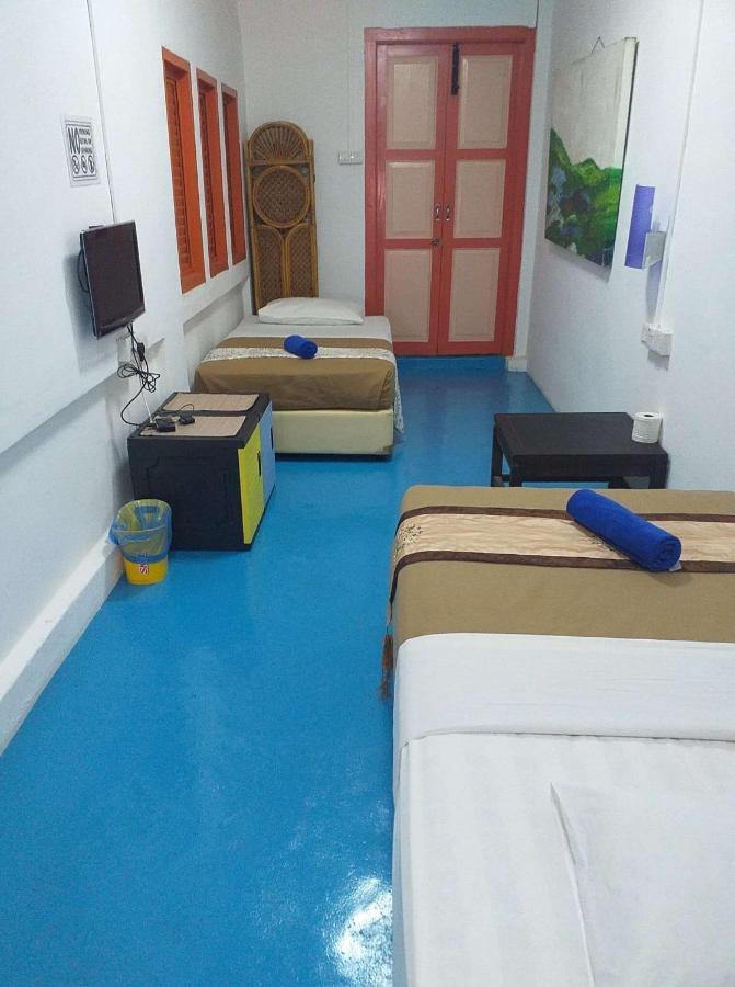 D Riverside Inn Malacca Екстер'єр фото