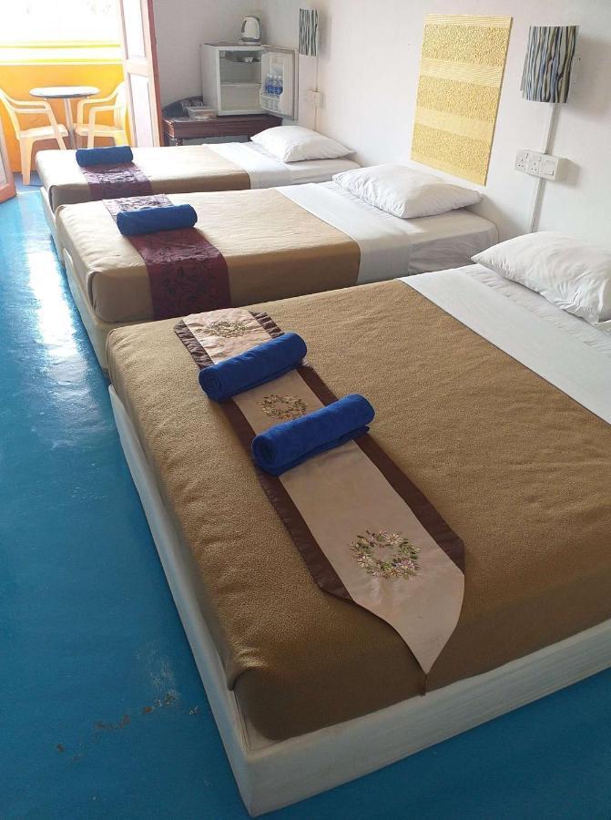 D Riverside Inn Malacca Екстер'єр фото
