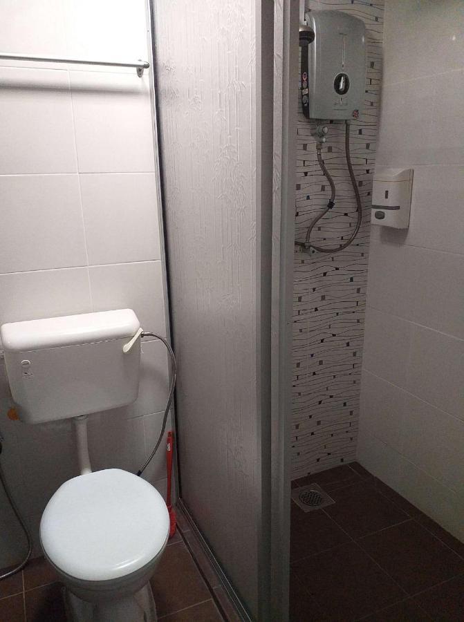 D Riverside Inn Malacca Екстер'єр фото