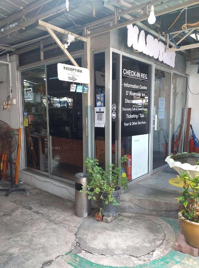 D Riverside Inn Malacca Екстер'єр фото